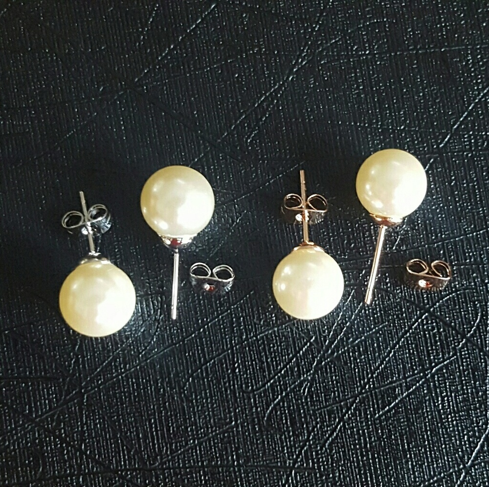 Pearl Stud Earrings